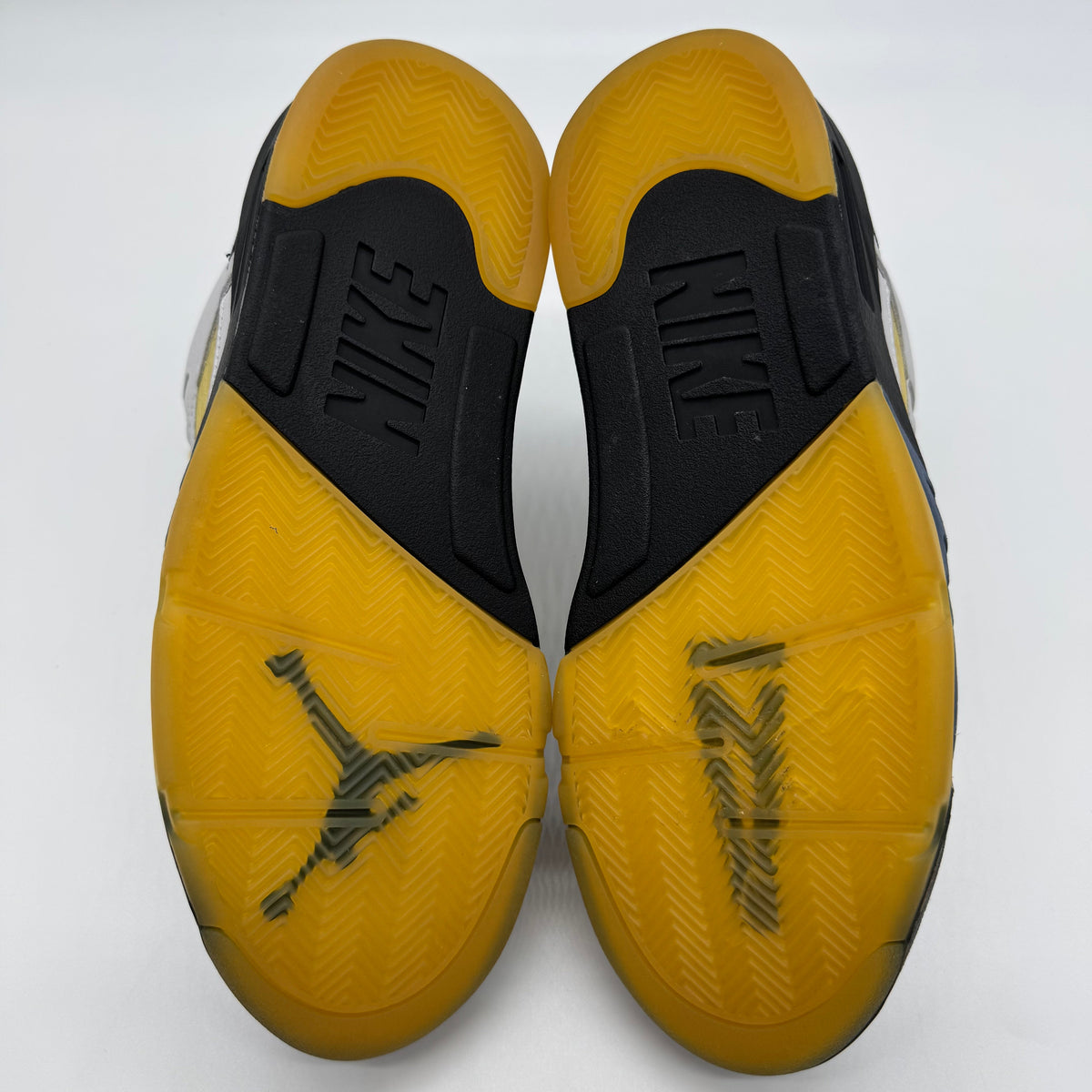 Jordan 5 A Ma Maniere Dawn