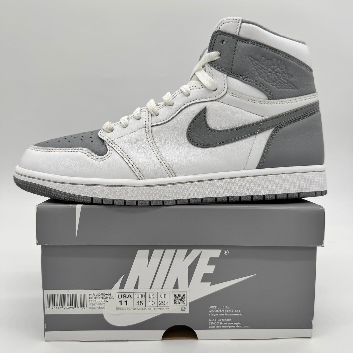 Jordan 1 High OG Stealth