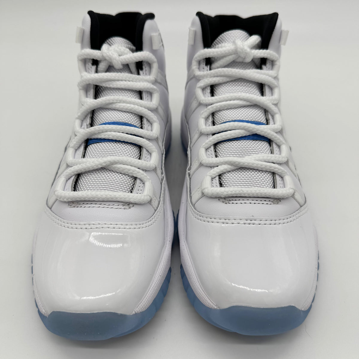 Jordan 11 Legend Blue (2024) (GS)