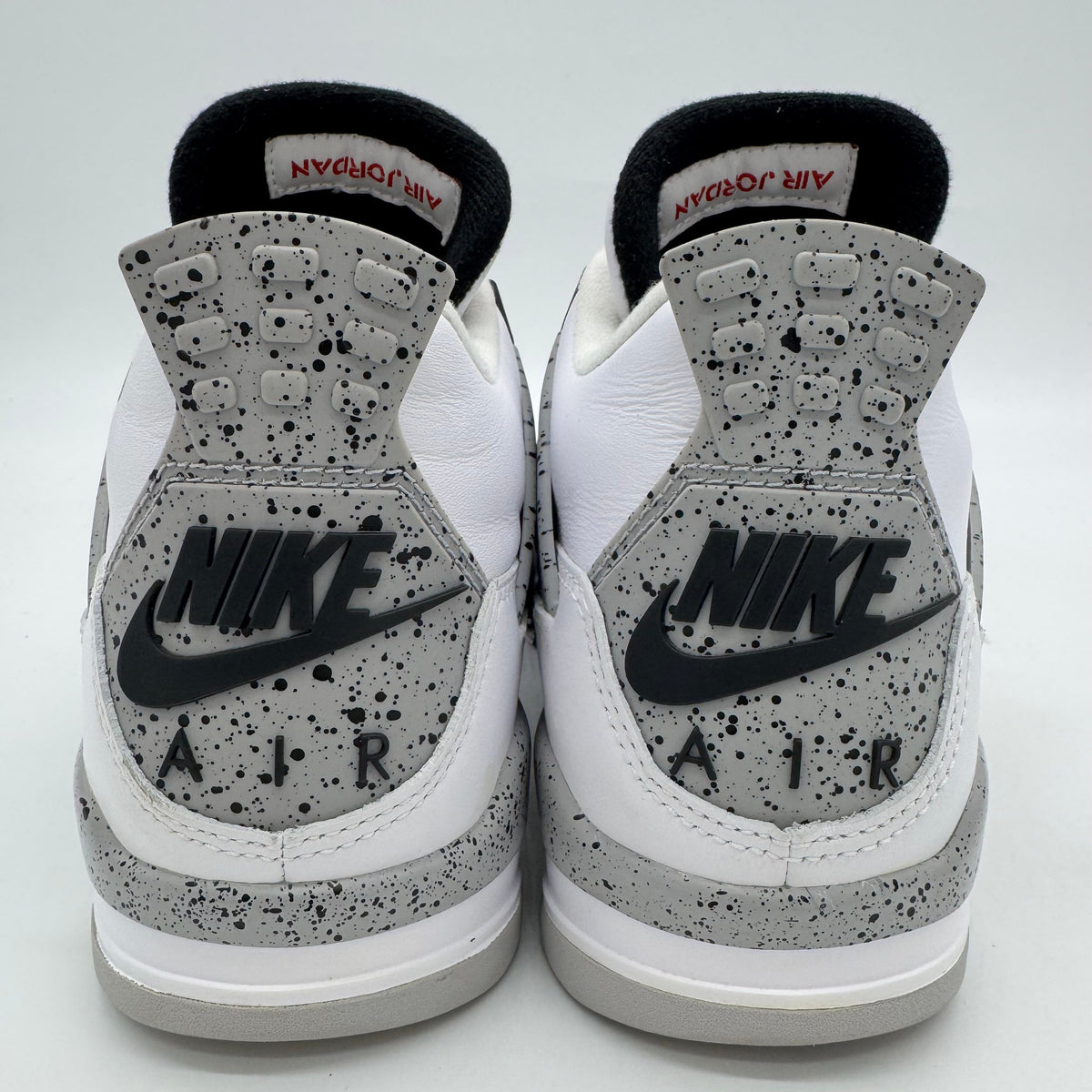 Jordan 4 White Cement (2016)