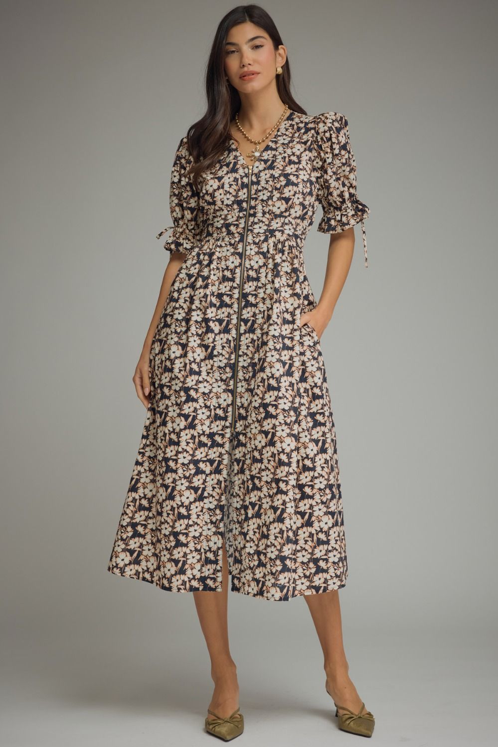 FLORAL PRINT SHORT PUFF SLEEVE MIDI DRESS